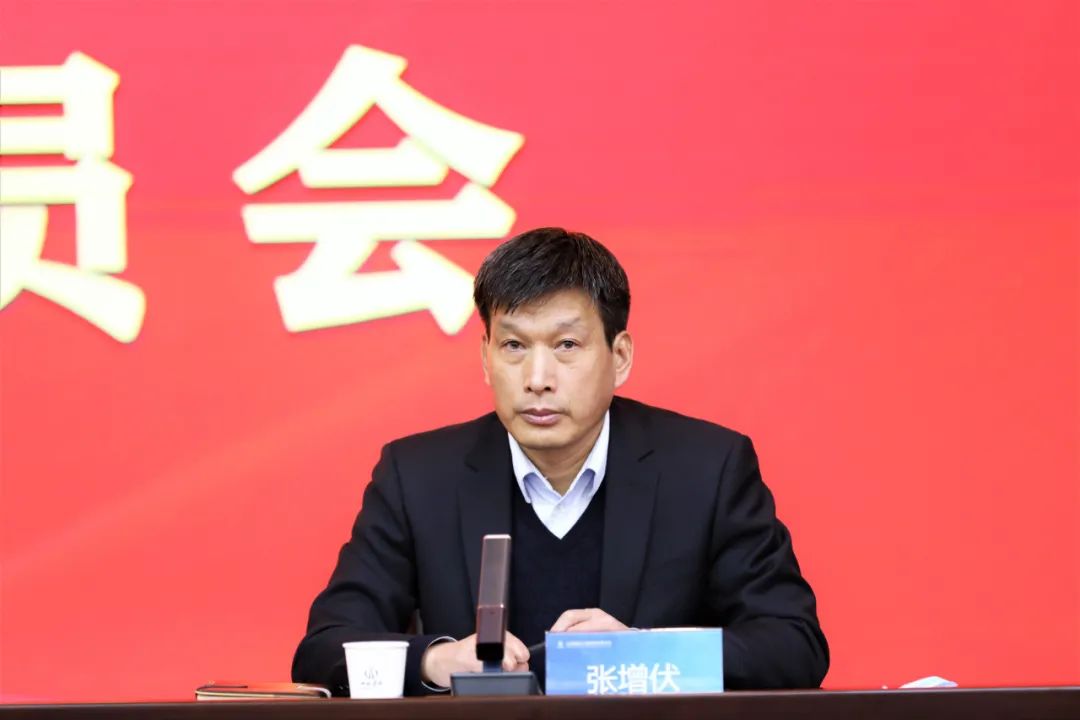 f8a0af292d8879cc747592fbf9a5f4a.jpg 圖片